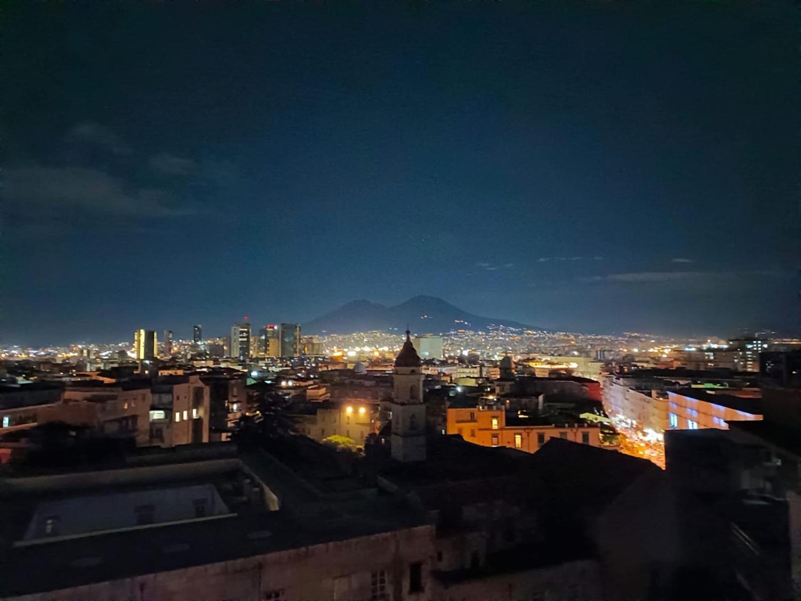 Faccia Gialla Napoli Casa Vacanze Exteriör bild